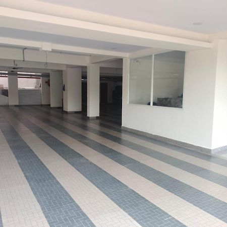 Hotel Paramount Visakhapatnam Bagian luar foto