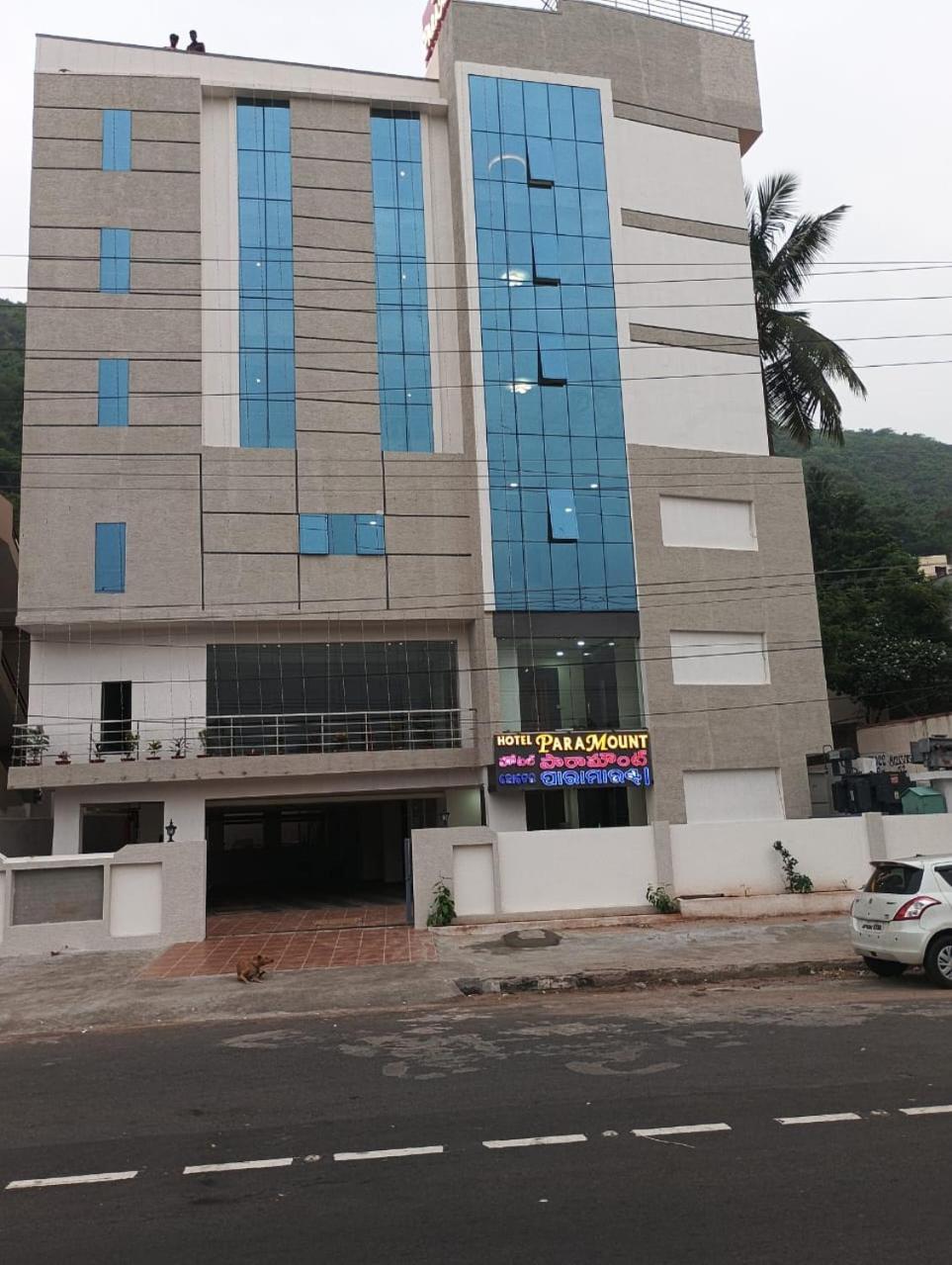 Hotel Paramount Visakhapatnam Bagian luar foto